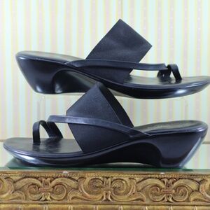 Town Shoes Black Sandals